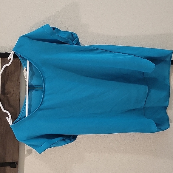 Blue blouse - Picture 1 of 3